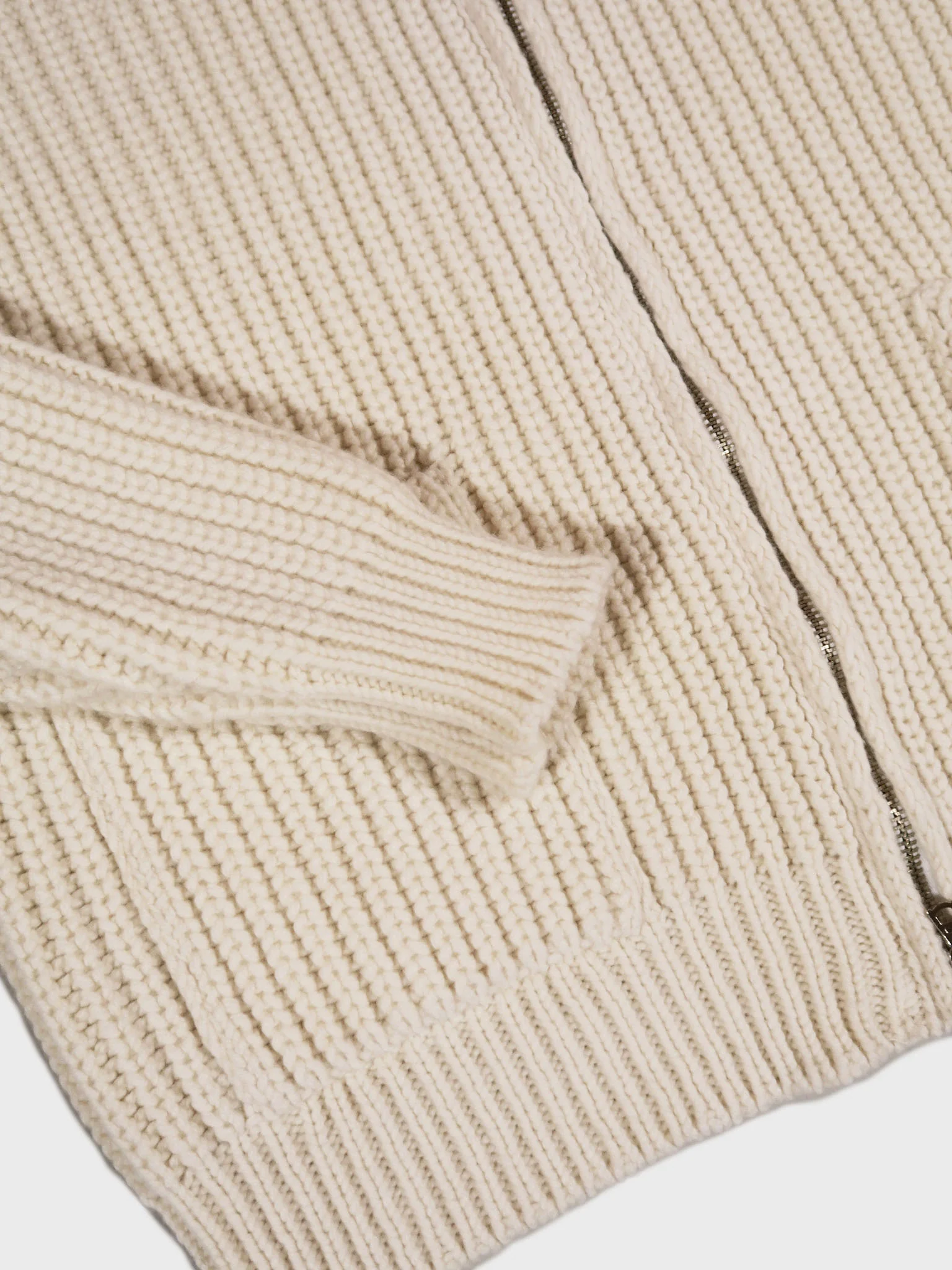 Original Vintage Style Tilt Chunky Zipped Up Knit in Eru - Image 4